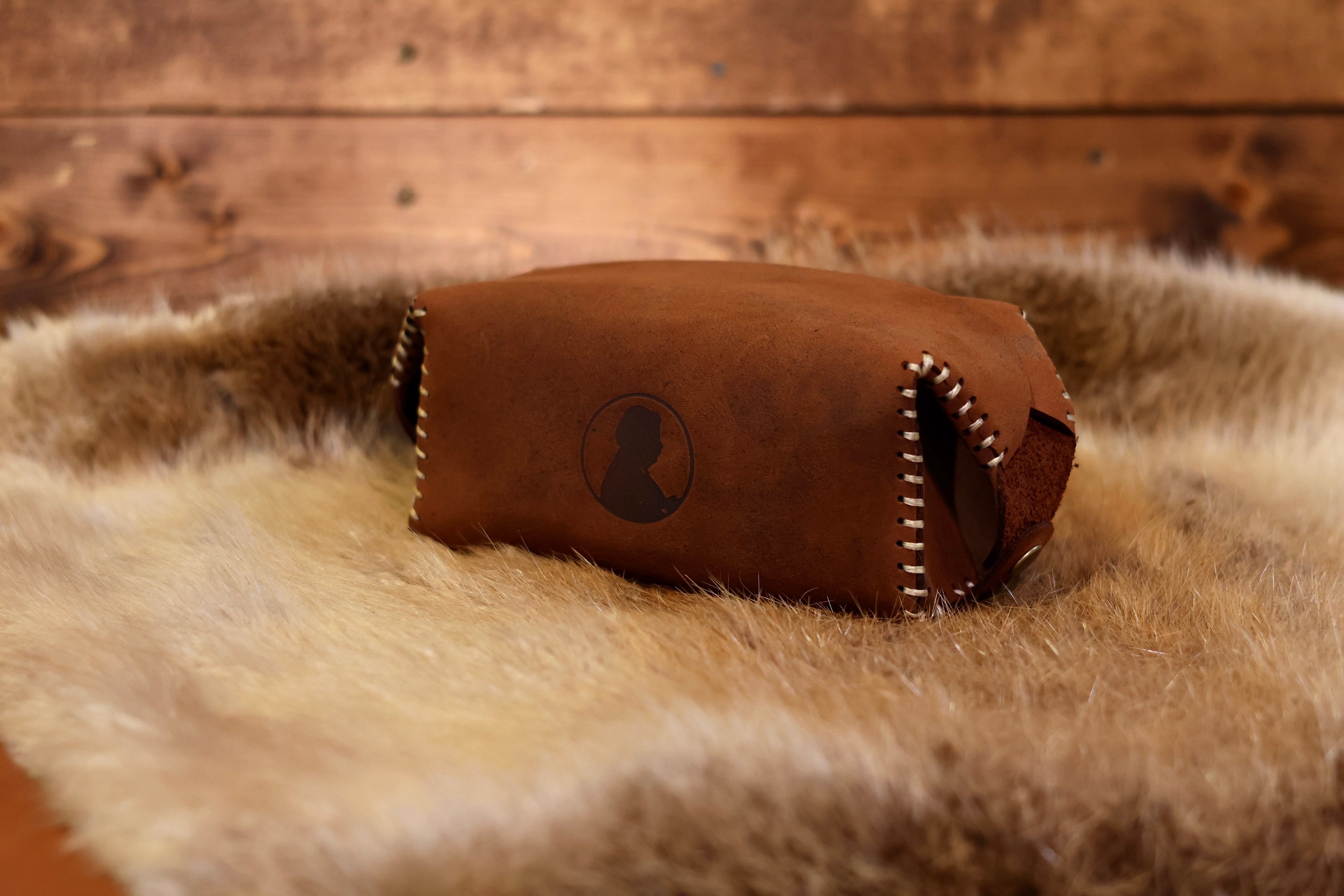 The OréMoose Leather Pipe Pouch