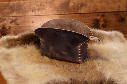 The OréMoose Leather Pipe Pouch