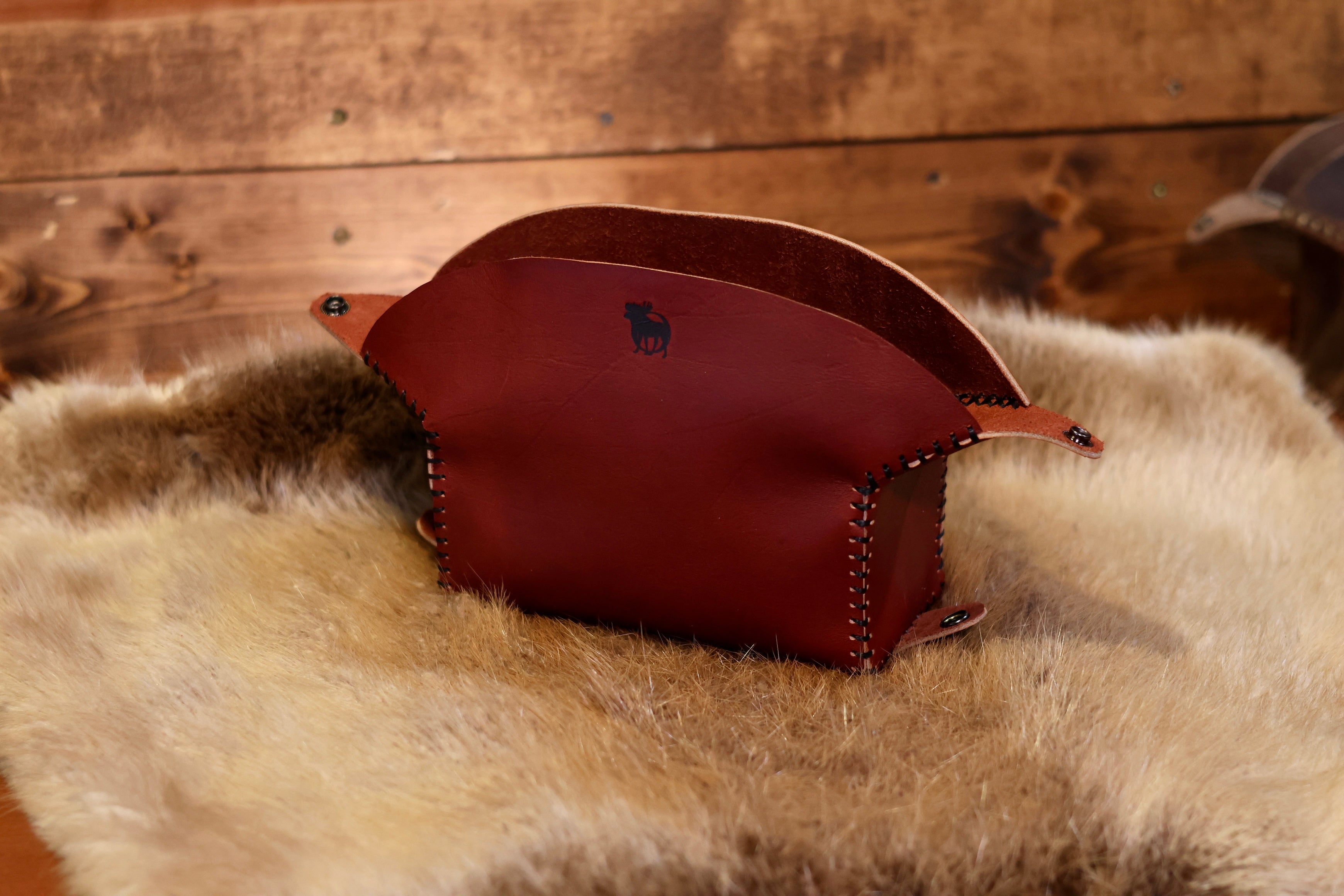 The OréMoose Leather Pipe Pouch
